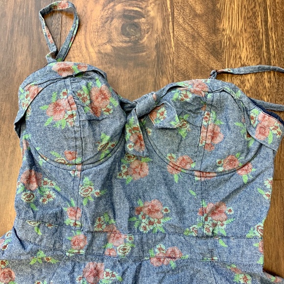 Jessica Simpson Bustier Chambray Dress - Picture 2 of 4